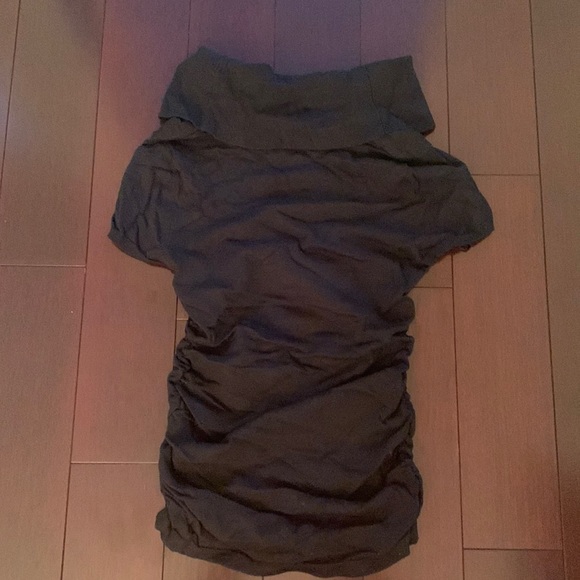 Black knit short sleeve sweater - Picture 1 of 2